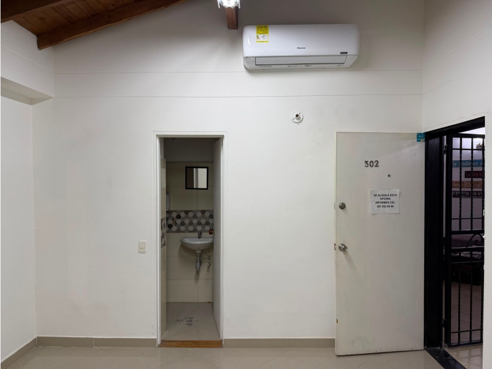 24M2 Oficina en arrendamiento Sector Bulerías Medellín — foto 4