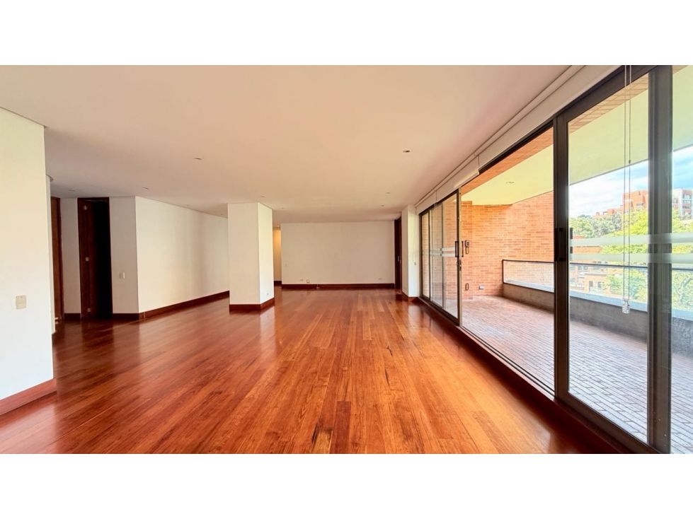 265 M2 CON BALCONES EN ED CLUB HOUSE CON VISTA A QUEBRADA 3 3?+ESTUDIO — foto 4