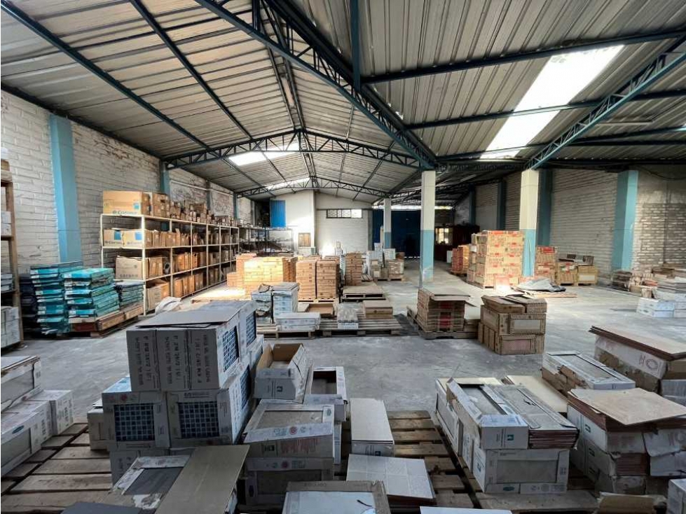 Bodegas de arriendo en Ibarra - 4