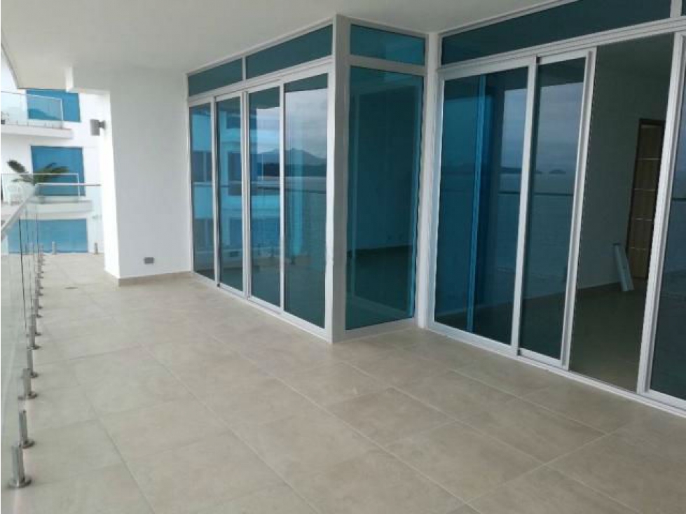2-Bedroom Apartment in Amador Cause Way