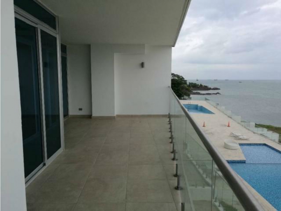 2-Bedroom Apartment in Amador Cause Way — foto 4