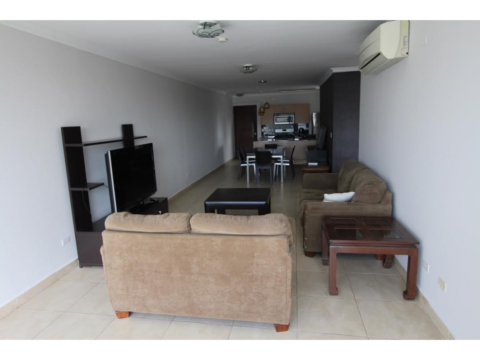 2-Bedroom Apartment in El Cangrejo
