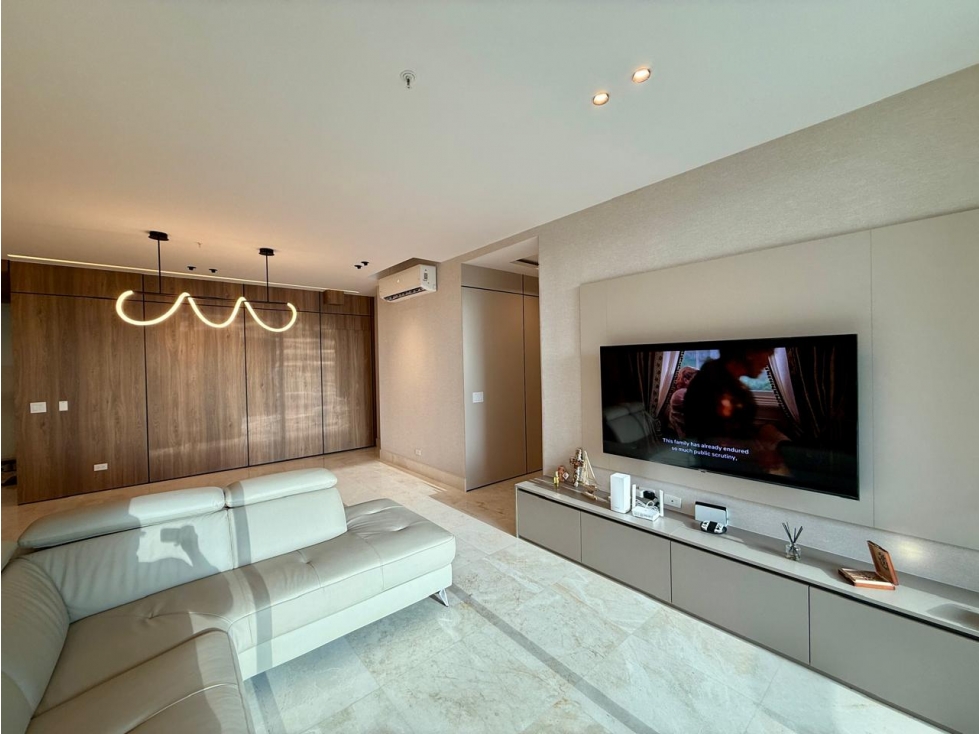 2-Bedroom Apartment in Punta Pacifica