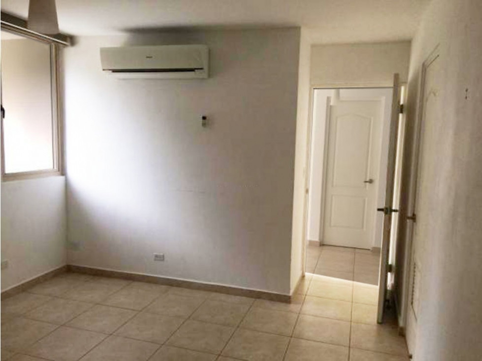 2-Bedroom Apartment in San Francisco