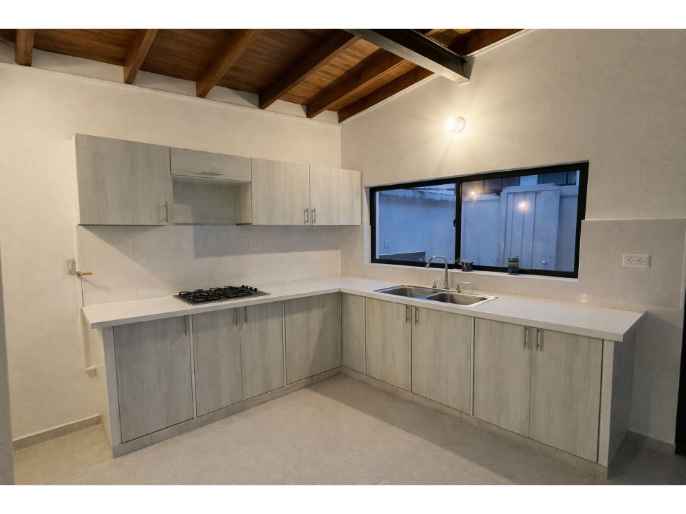 300m2 Casa comercial en sector Laureles en Medellín — foto 4