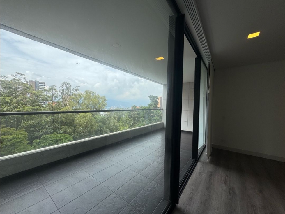 Venta apartamento. El Poblado, Sector El Tesoro. Udad Completa — foto 2