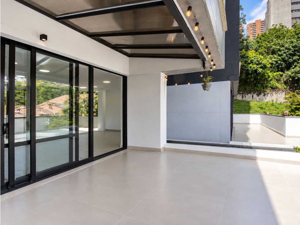 347m2 Apartamento para Arriendo y Venta en El Tesoro, Medellín — foto 2
