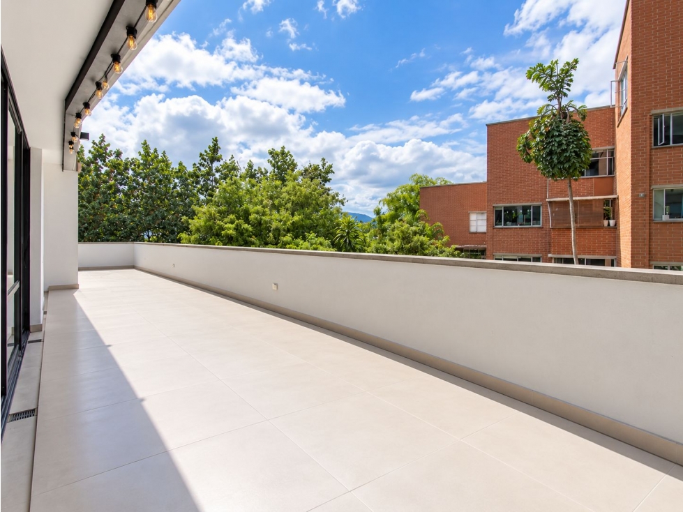 347m2 Apartamento para Arriendo y Venta en El Tesoro, Medellín — foto 3