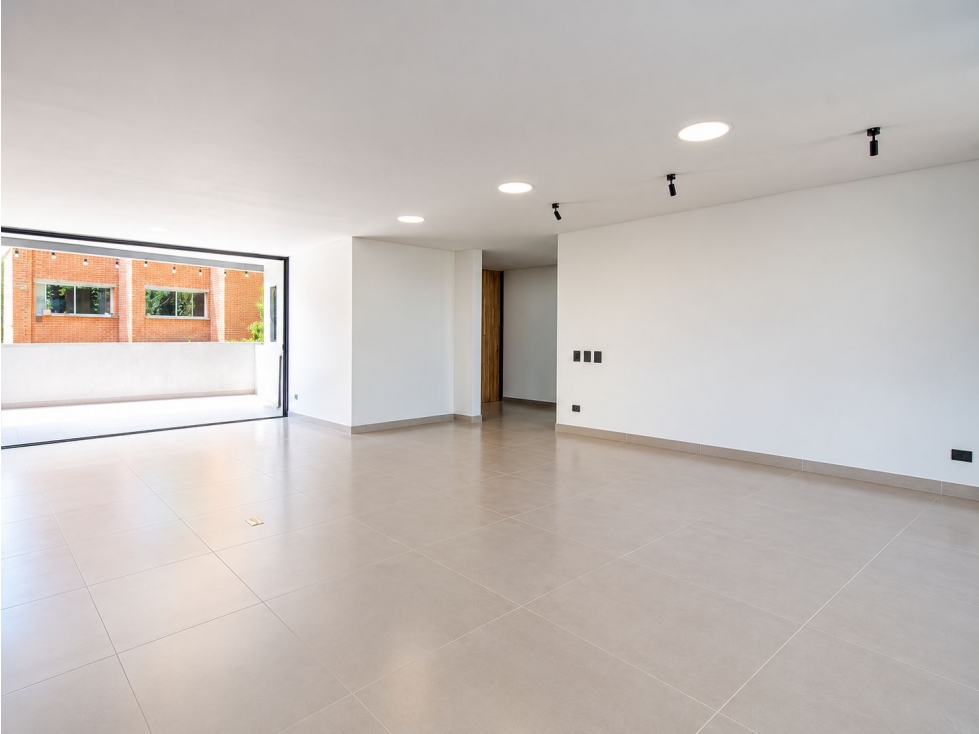 347m2 Apartamento para Arriendo y Venta en El Tesoro, Medellín — foto 5