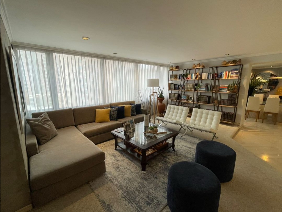 Apartamento 352 m2 remodelado · Edificio Cartier · El Golf