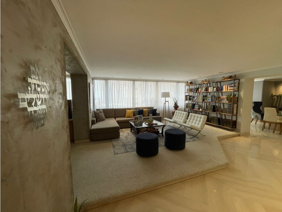 Apartamento 352 m2 remodelado · Edificio Cartier · El Golf — foto 4