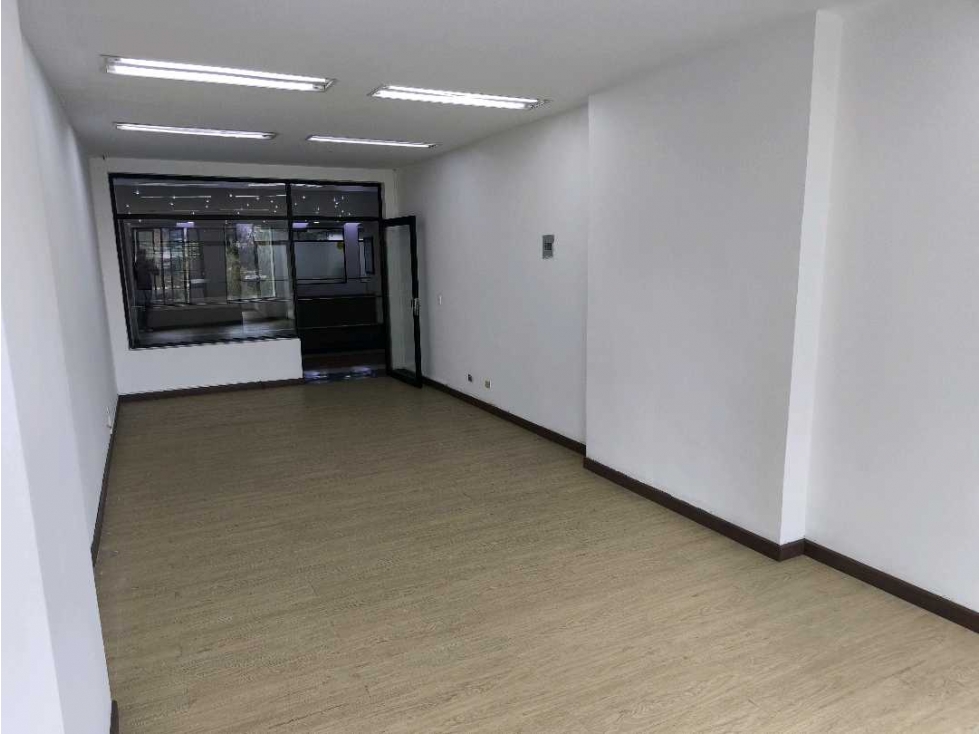 35m2 Oficina / local arriendo Poblado - Milla de Oro - 4