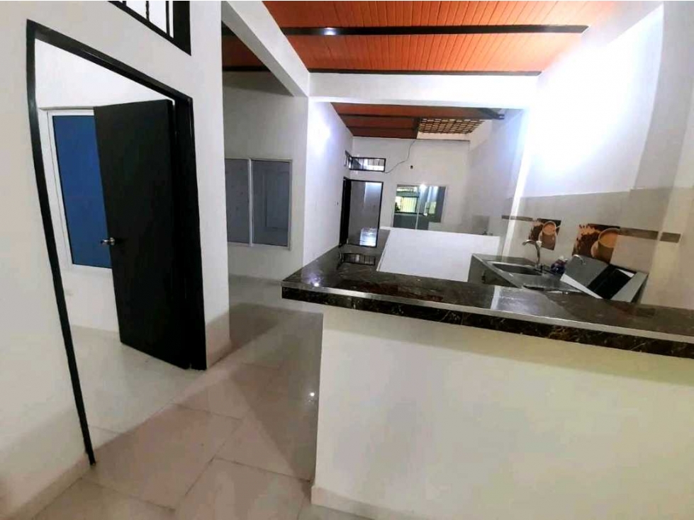 $360.000.000 COP Negociables? Casa en Venta con 2 Apartamentos - 3