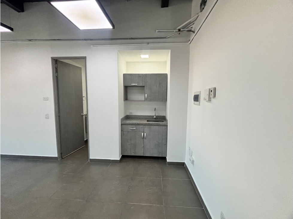 36m2 Oficina arriendo en Sabaneta - 5