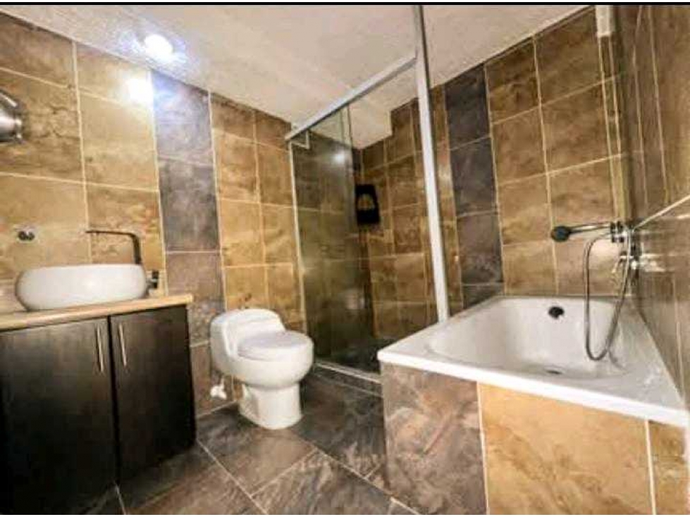 $420.000.000 COP Negociables? Apartamento en Venta Medellin — foto 4