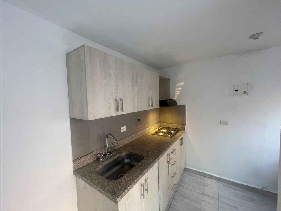 38M2 Apartaestudio en Calle Larga Sabaneta — foto 2