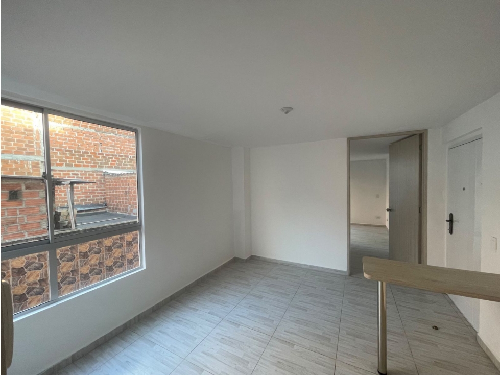 38M2 Apartaestudio en Calle Larga Sabaneta — foto 3