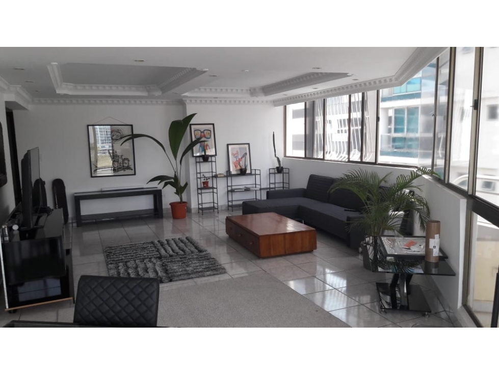 3-Bedroom Apartment in Ave. Balboa — foto 2