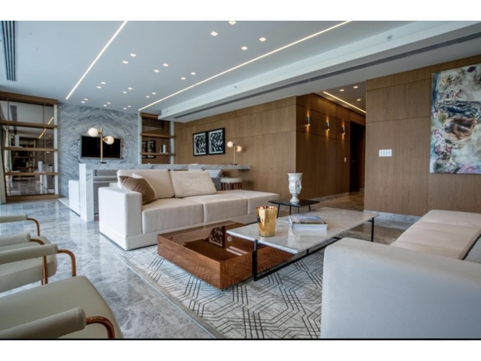 3-Bedroom Apartment in Costa del Este - 5