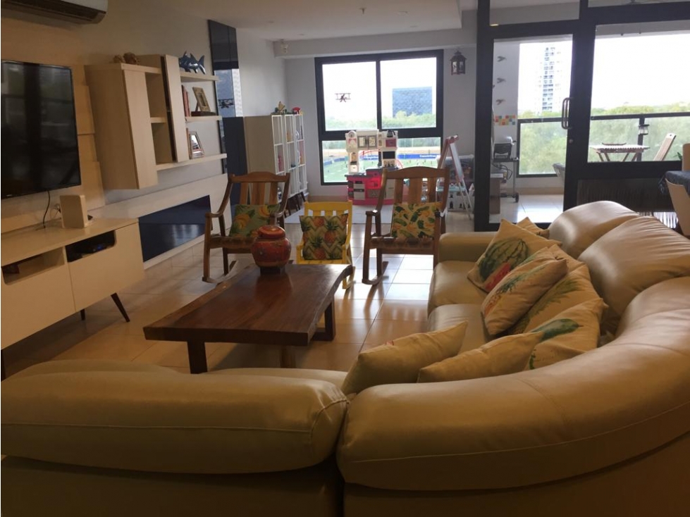3-Bedroom Apartment in Costa del Este