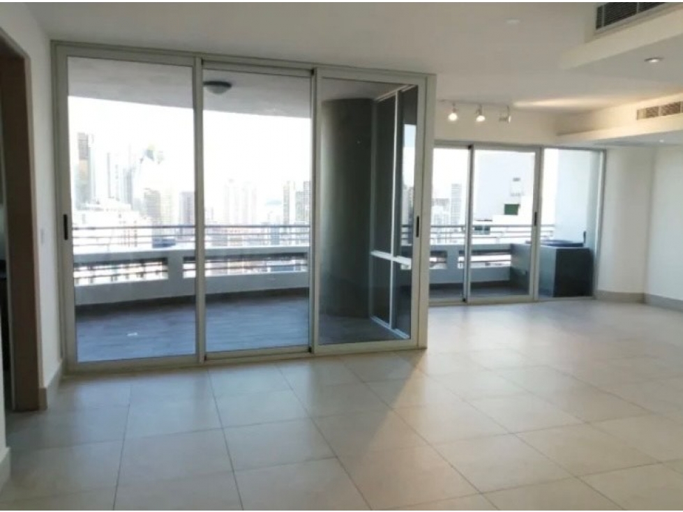 3-Bedroom Apartment in El Cangrejo