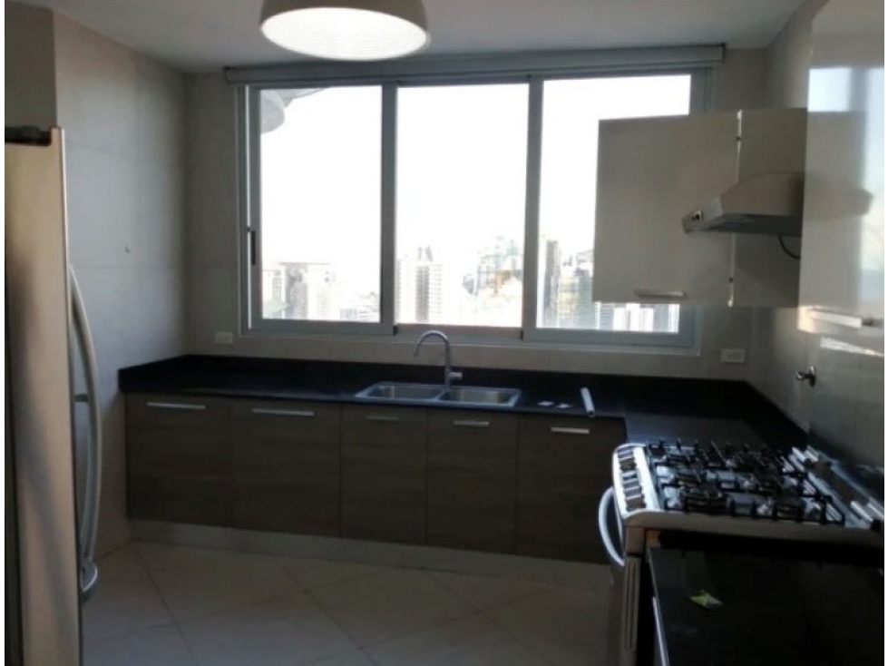 3-Bedroom Apartment in El Cangrejo — foto 3