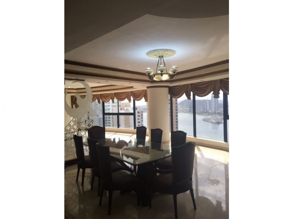 3-Bedroom Apartment in Punta Paitilla