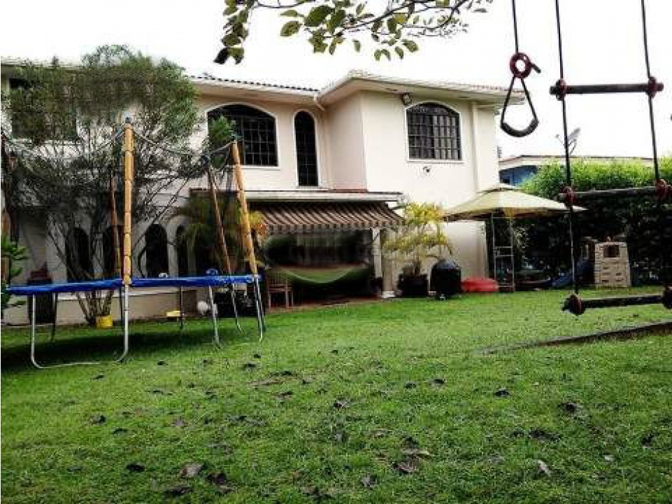 3-Bedroom House in Ancon