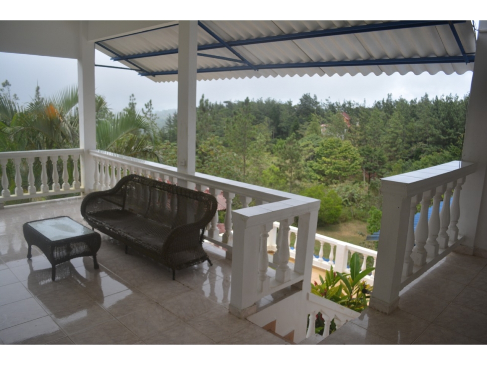 3-Bedroom House in Cerro Azul