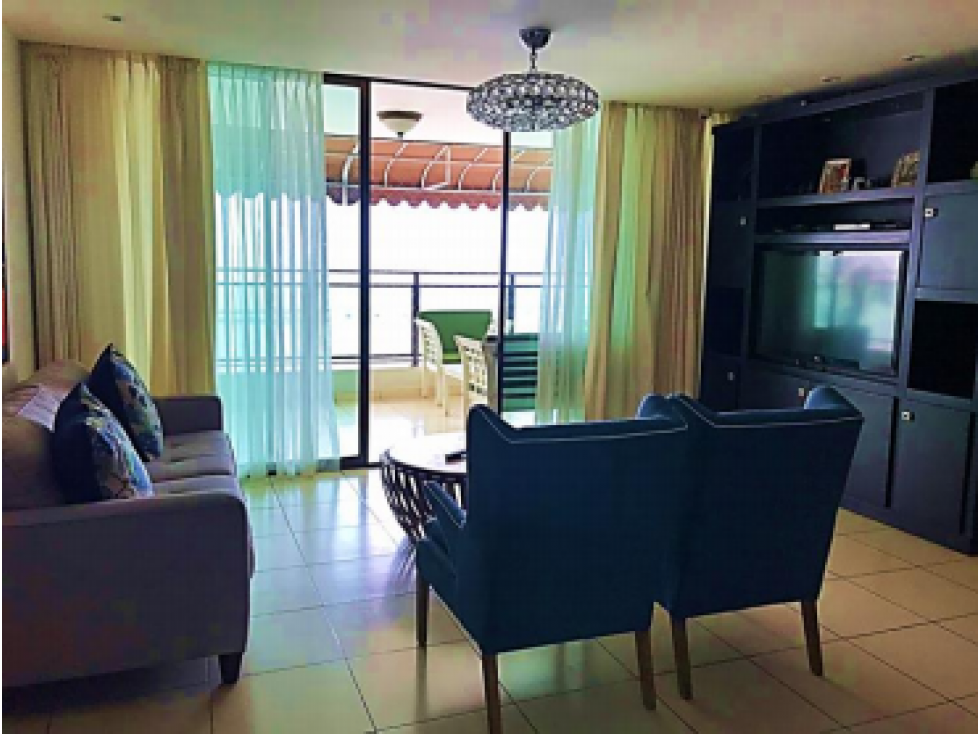 3-Bedroom House in Coco del Mar - 3
