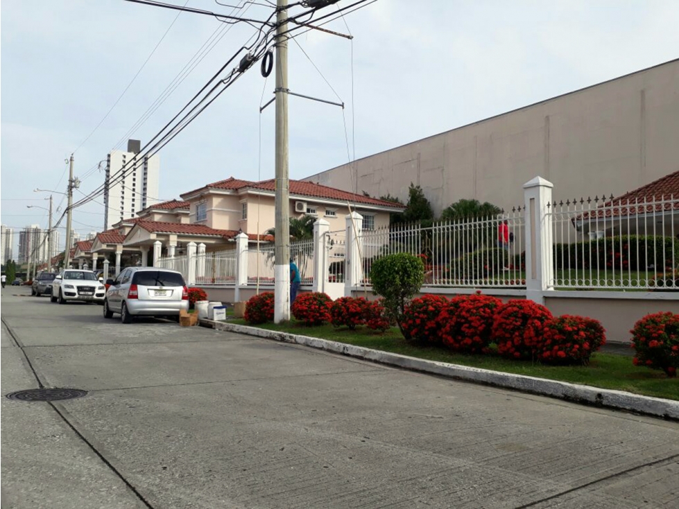 3-Bedroom House in Tumba Muerto — foto 4