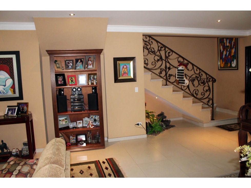 3-Bedroom House in Tumba Muerto — foto 4