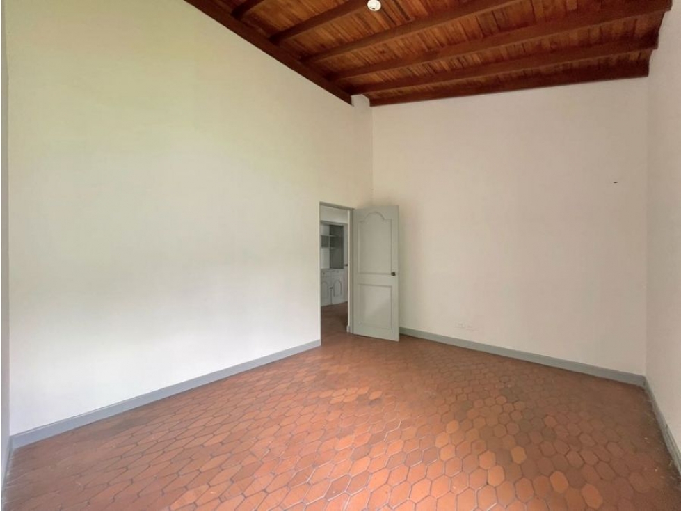 400m2 Arriendo Casa Medellin La Aguacatala — foto 5