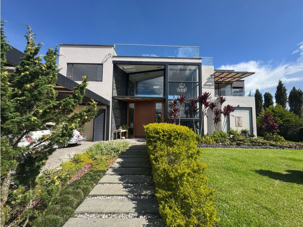 Venta casa campestre, unidad cerrada. Alto de Las Palmas, Ant. — foto 2
