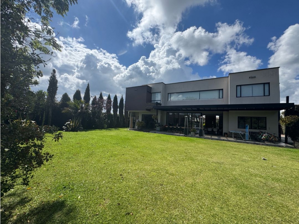 Venta casa campestre, unidad cerrada. Alto de Las Palmas, Ant. — foto 4