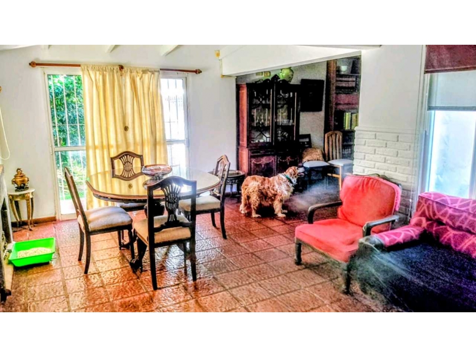 425 entre 135 y 136 - Casa en Venta - 6