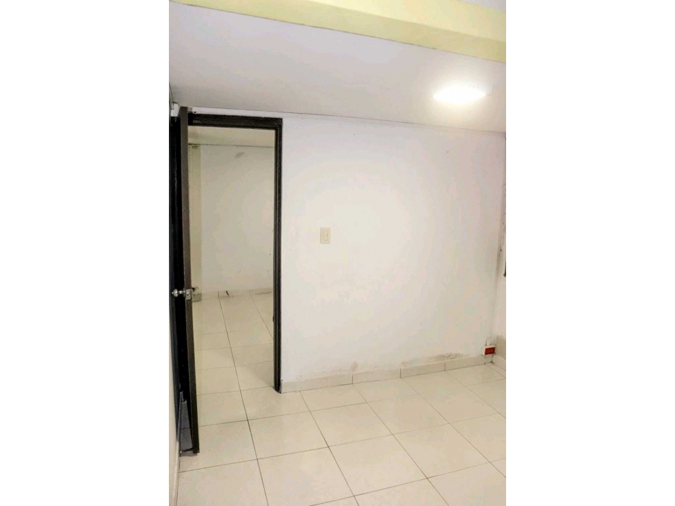 $450.000.000 COP? ¡Hermosa casa esquinera cerca al Mall Plaza — foto 3