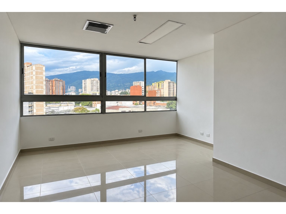 47m2 Oficina en arrendamiento en Edificio Latitud Sur Sabaneta