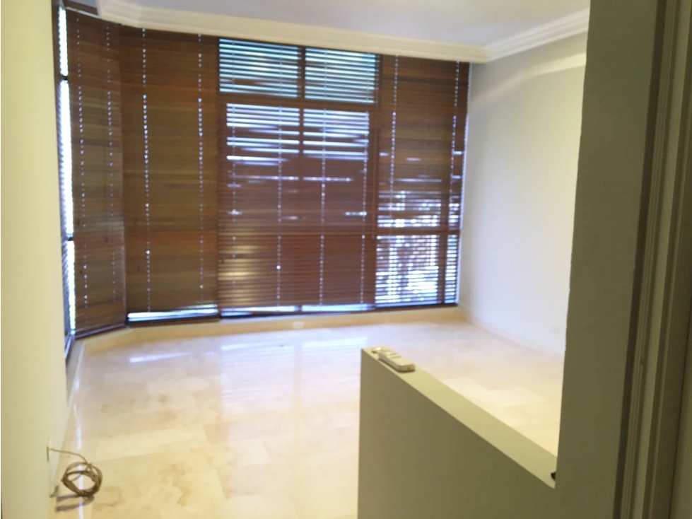 4-Bedroom Apartment in Ave. Balboa — foto 2