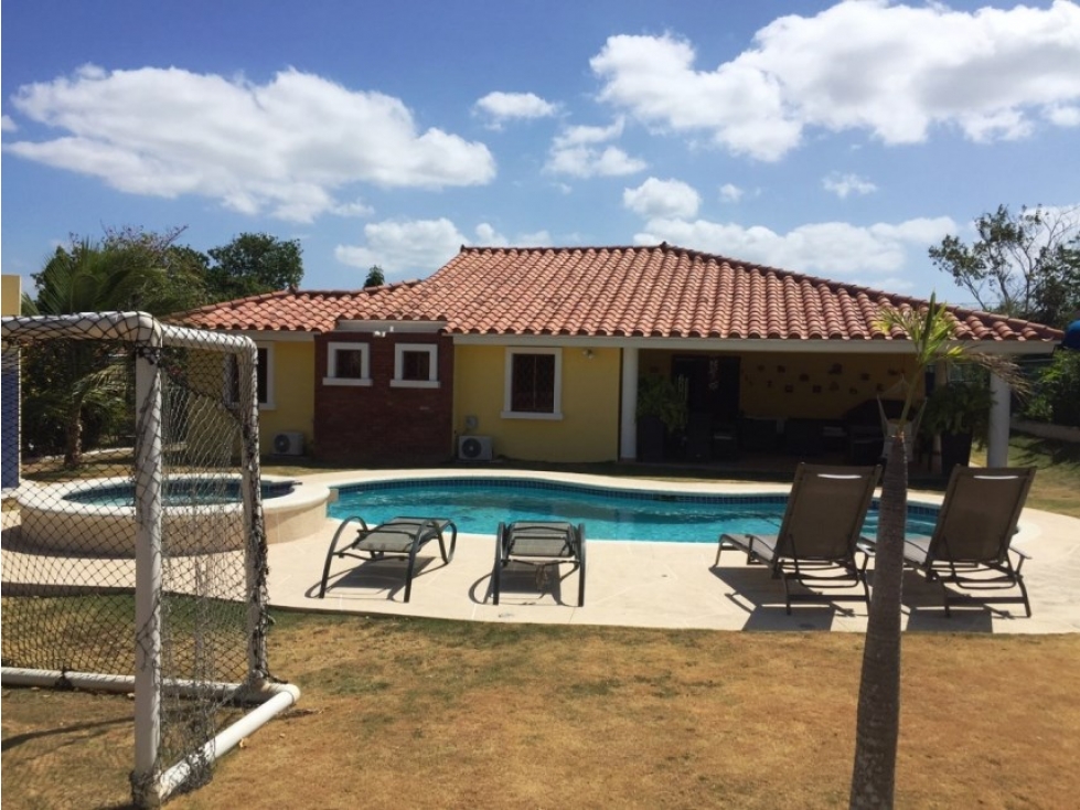 4-Bedroom Beach House in Coronado - 3