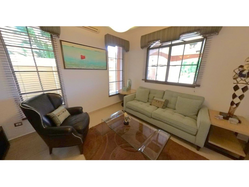 4-Bedroom House in Costa Sur — foto 2