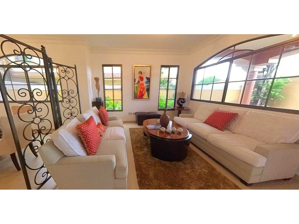 4-Bedroom House in Costa Sur — foto 4