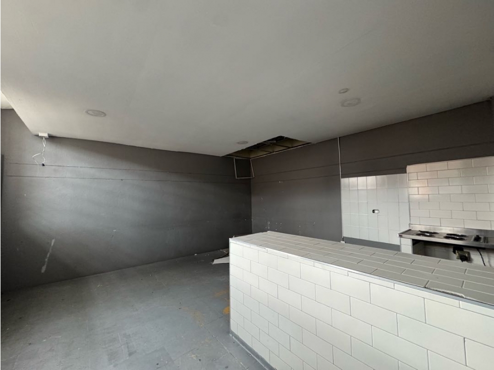 520m2 Arriendo bodega 3 er piso — foto 4