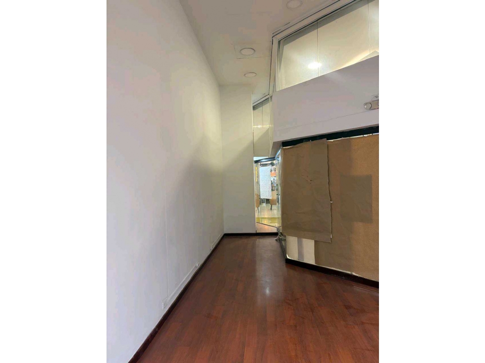 54m2 arriendo Local san Diego — foto 6