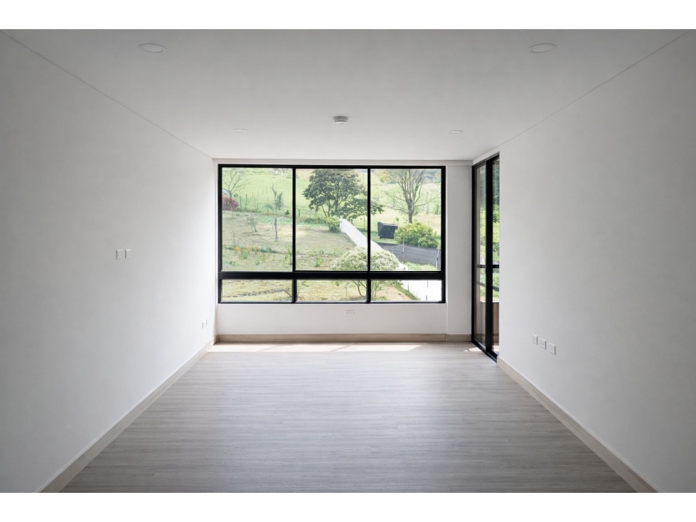 55M2 Apartamento en arrendamiento en Escobero Envigado - 2