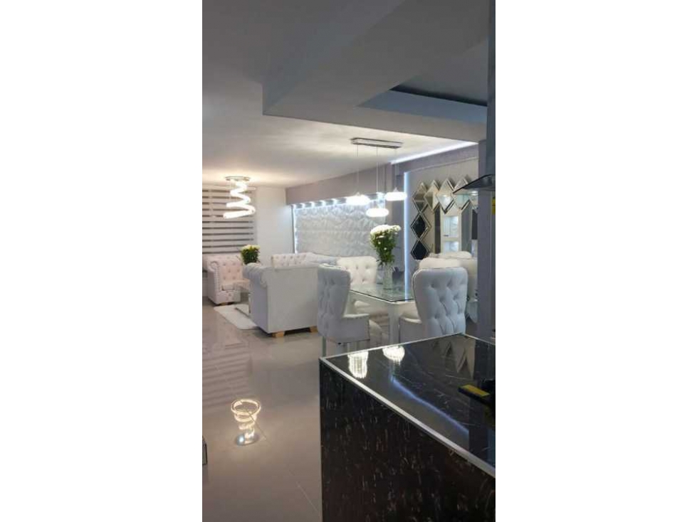 VENDO CASA EN EXCELENTE CONJUNTO AVENIDA SUR — foto 3