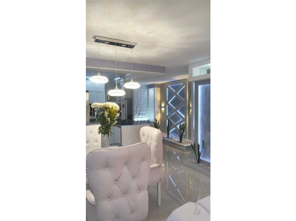 VENDO CASA EN EXCELENTE CONJUNTO AVENIDA SUR — foto 2