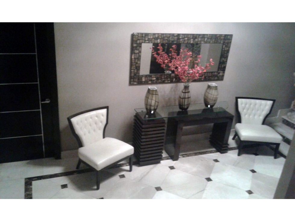 5-Bedroom House in Ancon — foto 4