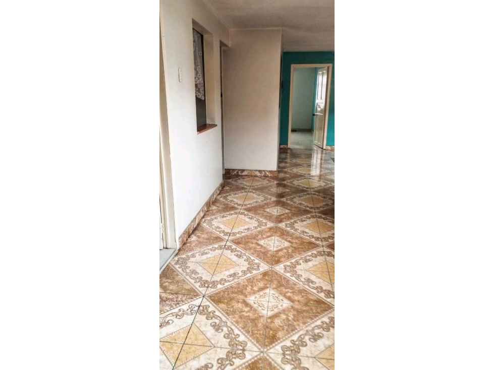 $650.000.000 COP (Negociables) Amplia Casa de 3 Niveles Madrid - 4