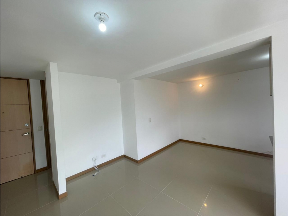 65m2 Apartamento en arrendamiento las Antillas Envigado - 2